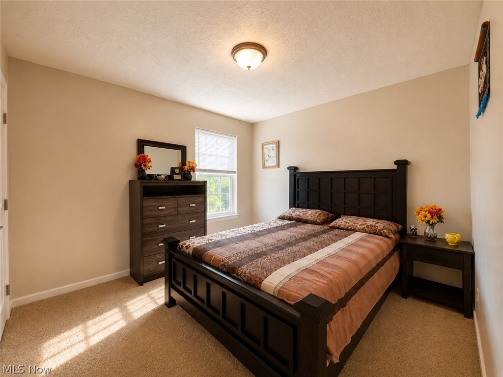 867 Starr Ridge Street SE Massillon OH 44646