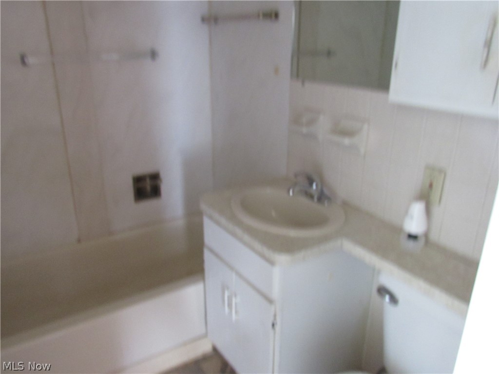 22131 S Lakeshore Drive Euclid OH 44123