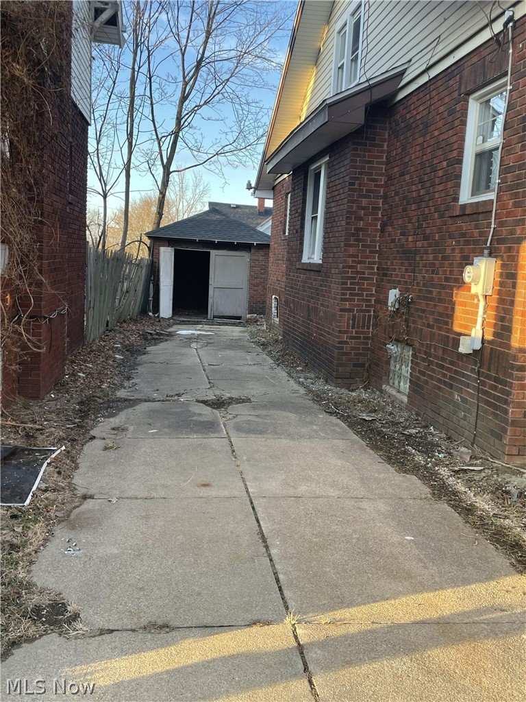 124 E Midlothian Youngstown OH 44507