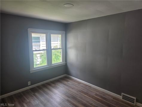 568 E Lucius Avenue Youngstown OH 44502
