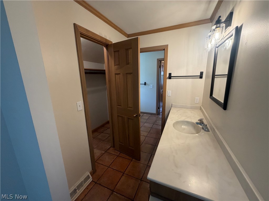 7750 W Calla Road Canfield OH 44406