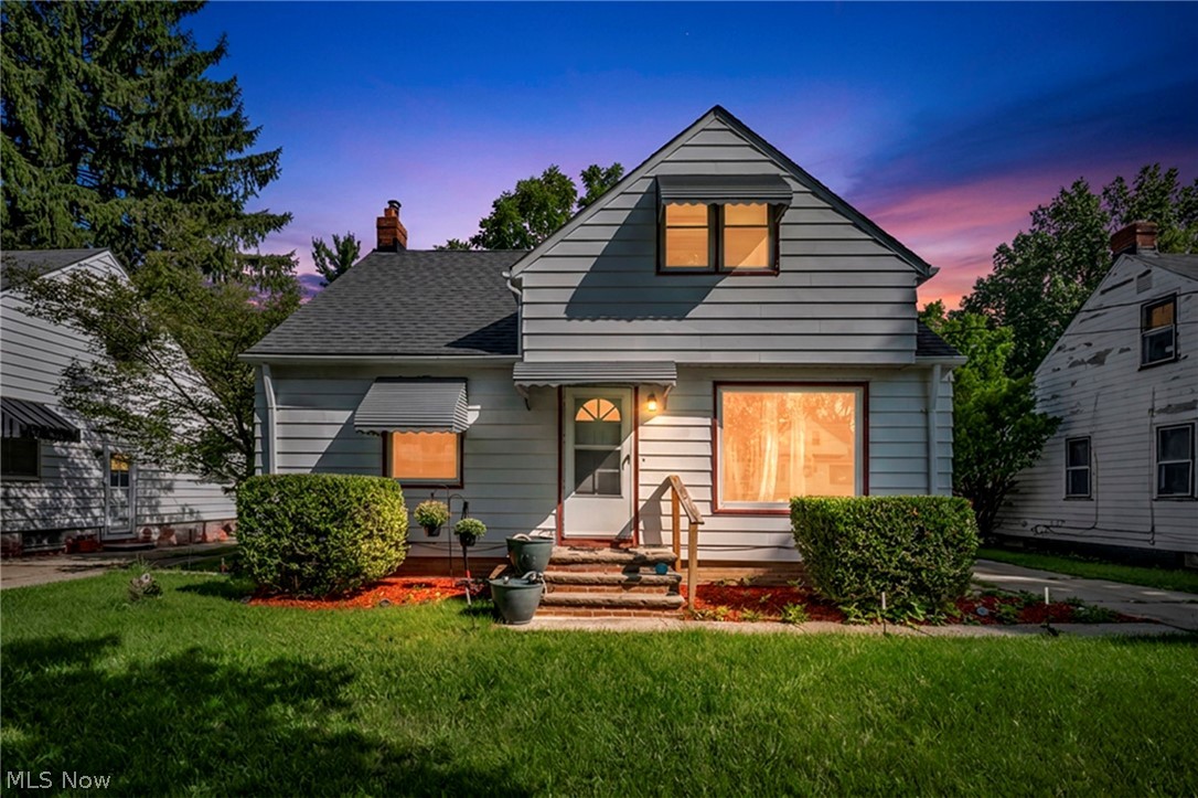 15805 Grant Avenue Maple Heights OH 44137