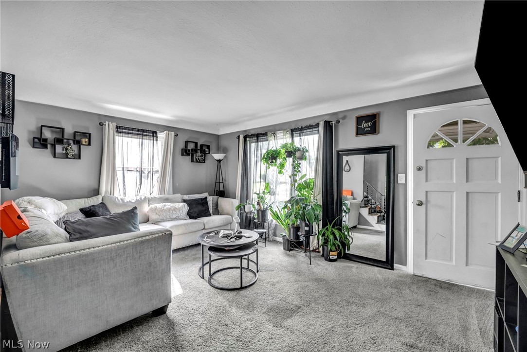 15805 Grant Avenue Maple Heights OH 44137