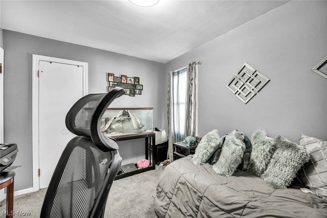 15805 Grant Avenue Maple Heights OH 44137