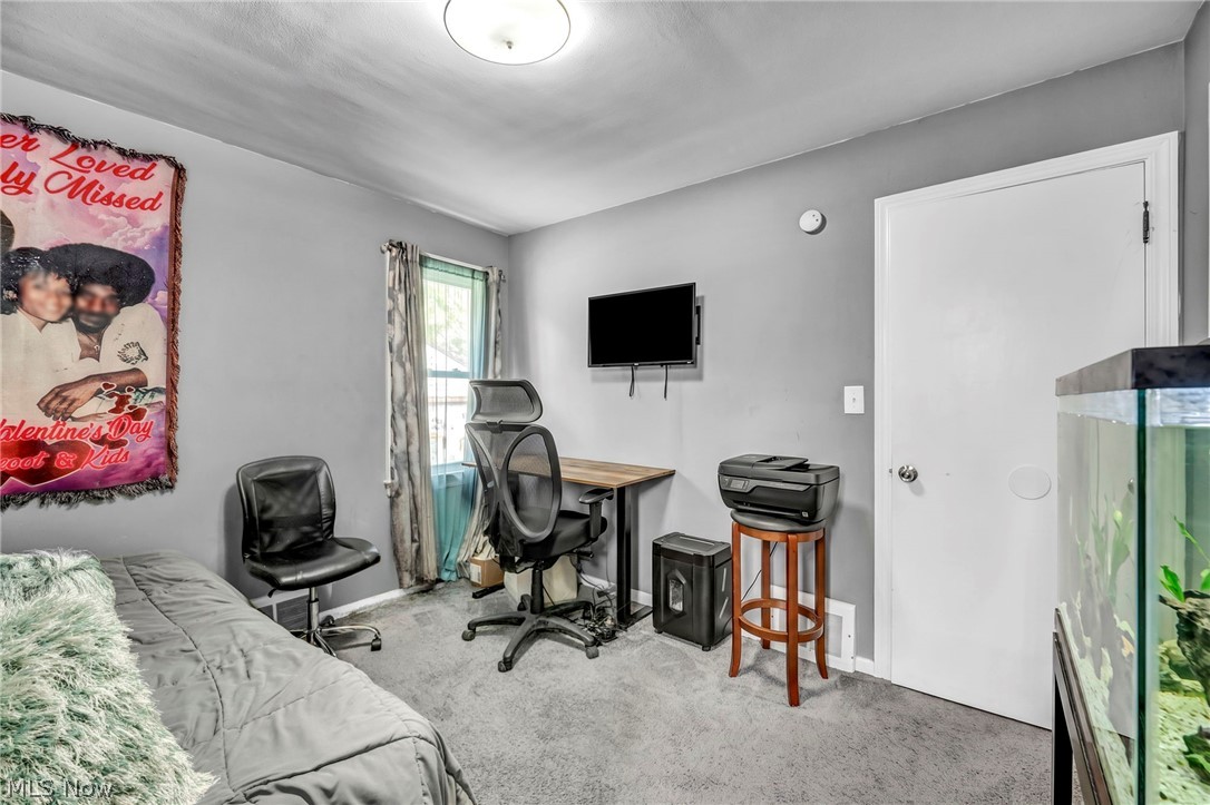 15805 Grant Avenue Maple Heights OH 44137
