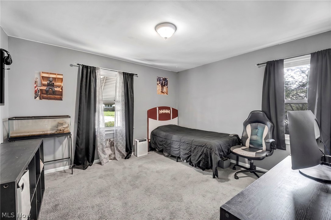 15805 Grant Avenue Maple Heights OH 44137