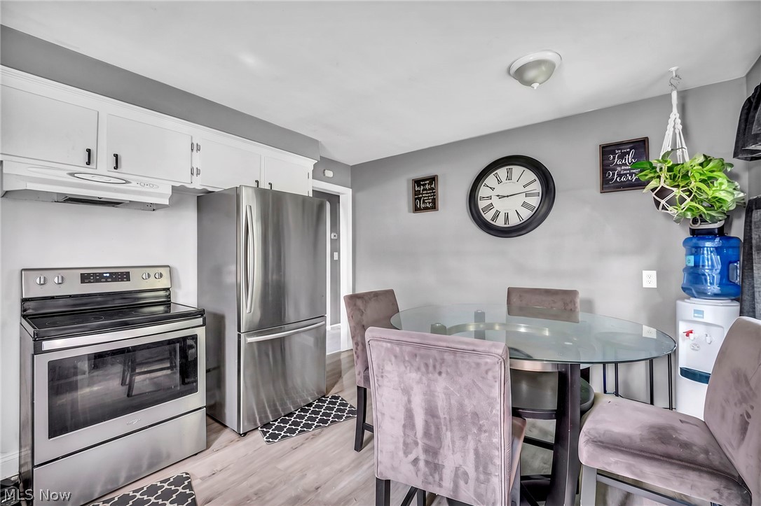 15805 Grant Avenue Maple Heights OH 44137