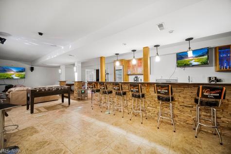 2510 Ridge Road Hinckley OH 44233