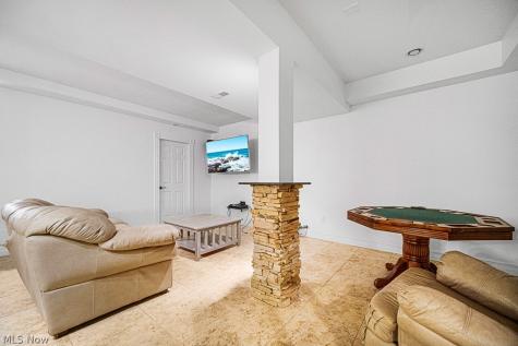 2510 Ridge Road Hinckley OH 44233