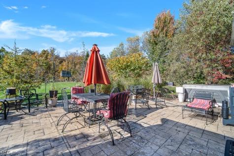 2510 Ridge Road Hinckley OH 44233