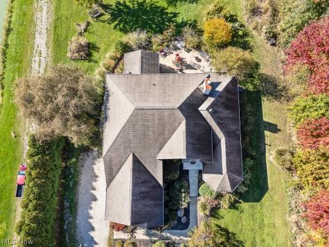 2510 Ridge Road Hinckley OH 44233