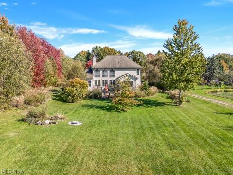 2510 Ridge Road Hinckley OH 44233