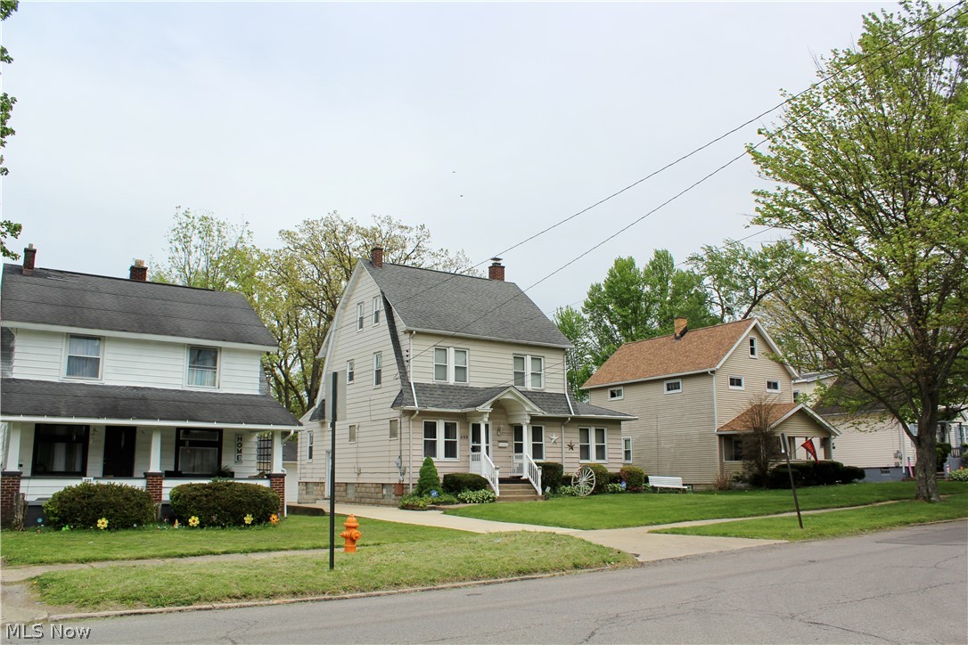 323 S Hazelwood Avenue Youngstown OH 44509