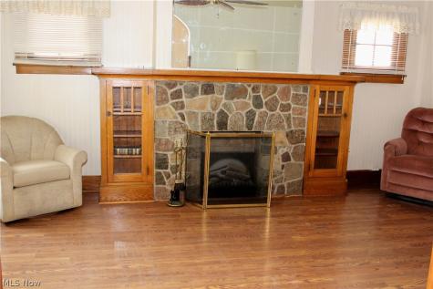 323 S Hazelwood Avenue Youngstown OH 44509