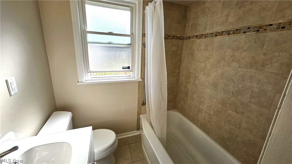 5157 E 113th Street Garfield Heights OH 44125