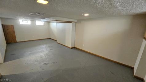 5157 E 113th Street Garfield Heights OH 44125