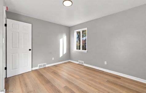 4513 Fruitland Drive Parma OH 44134
