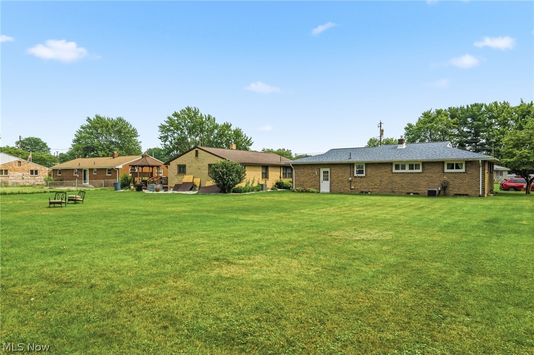 229 Kennedy Street Louisville OH 44641