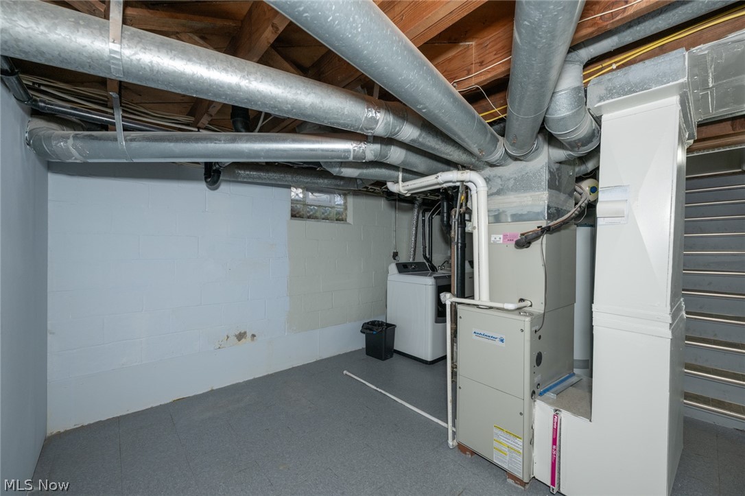 942 E Archwood Avenue Akron OH 44306