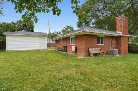2568 9th Court Cuyahoga Falls OH 44221