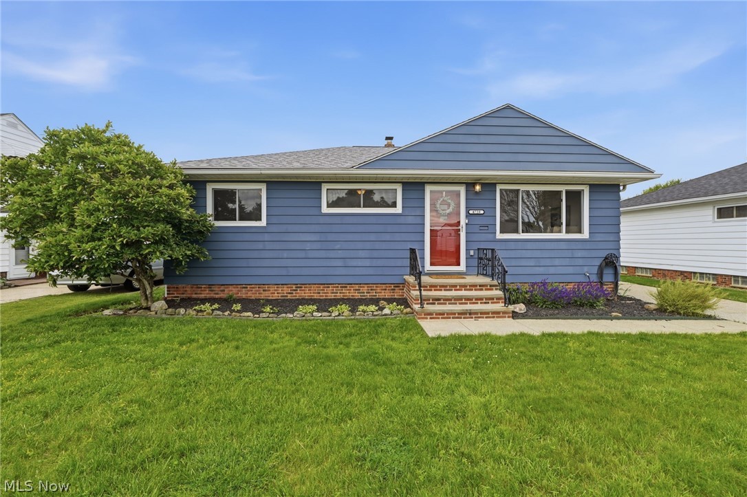 4728 Brookhigh Drive Brooklyn OH 44144