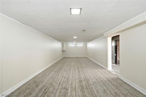 4728 Brookhigh Drive Brooklyn OH 44144