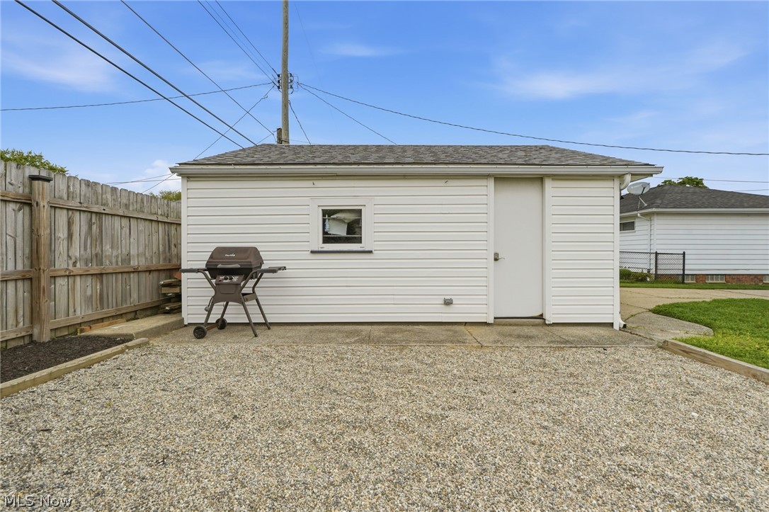 4728 Brookhigh Drive Brooklyn OH 44144