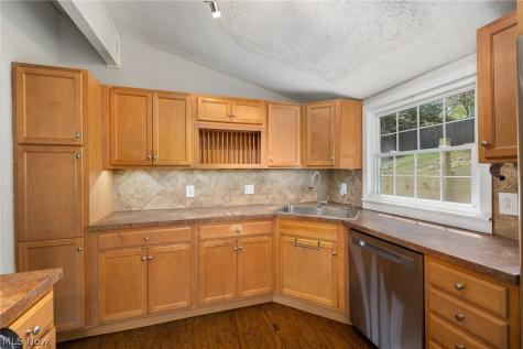 968 Mohican Drive Ashland OH 44805