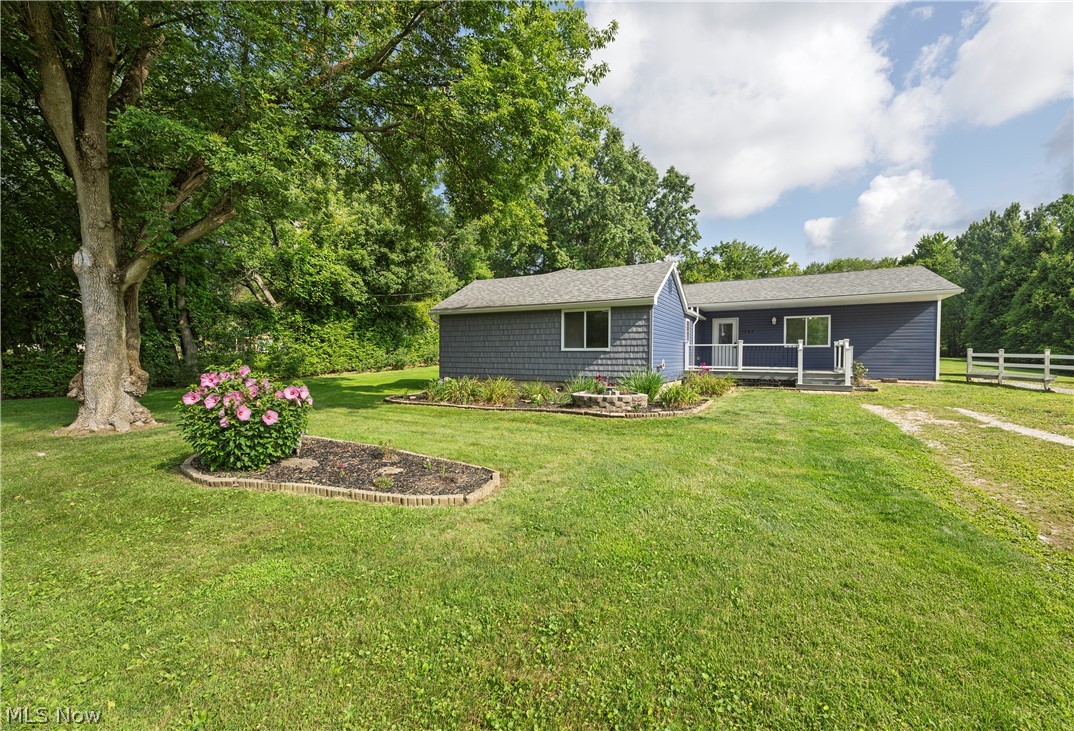 1743 Raber Road Green OH 44685