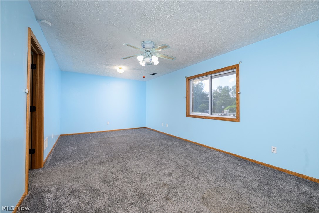 1743 Raber Road Green OH 44685