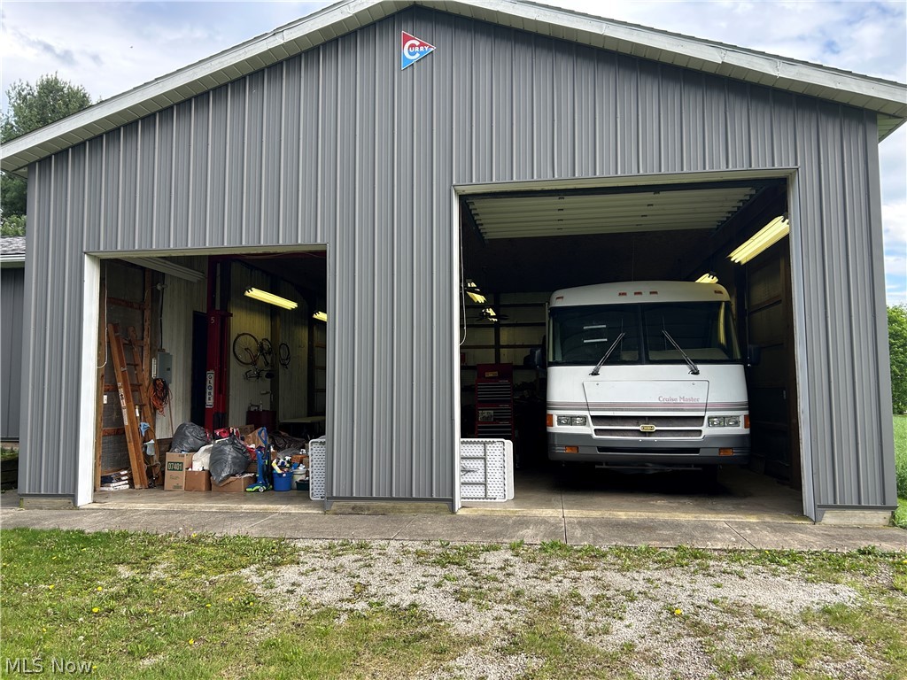 4446 S Carr Road Apple Creek OH 44606
