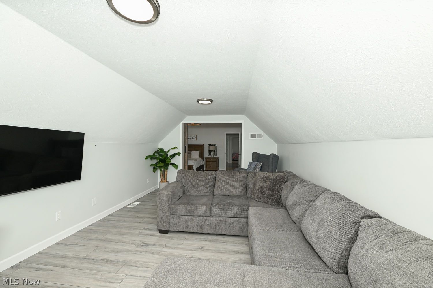 1118 Woodglen Circle Medina OH 44256