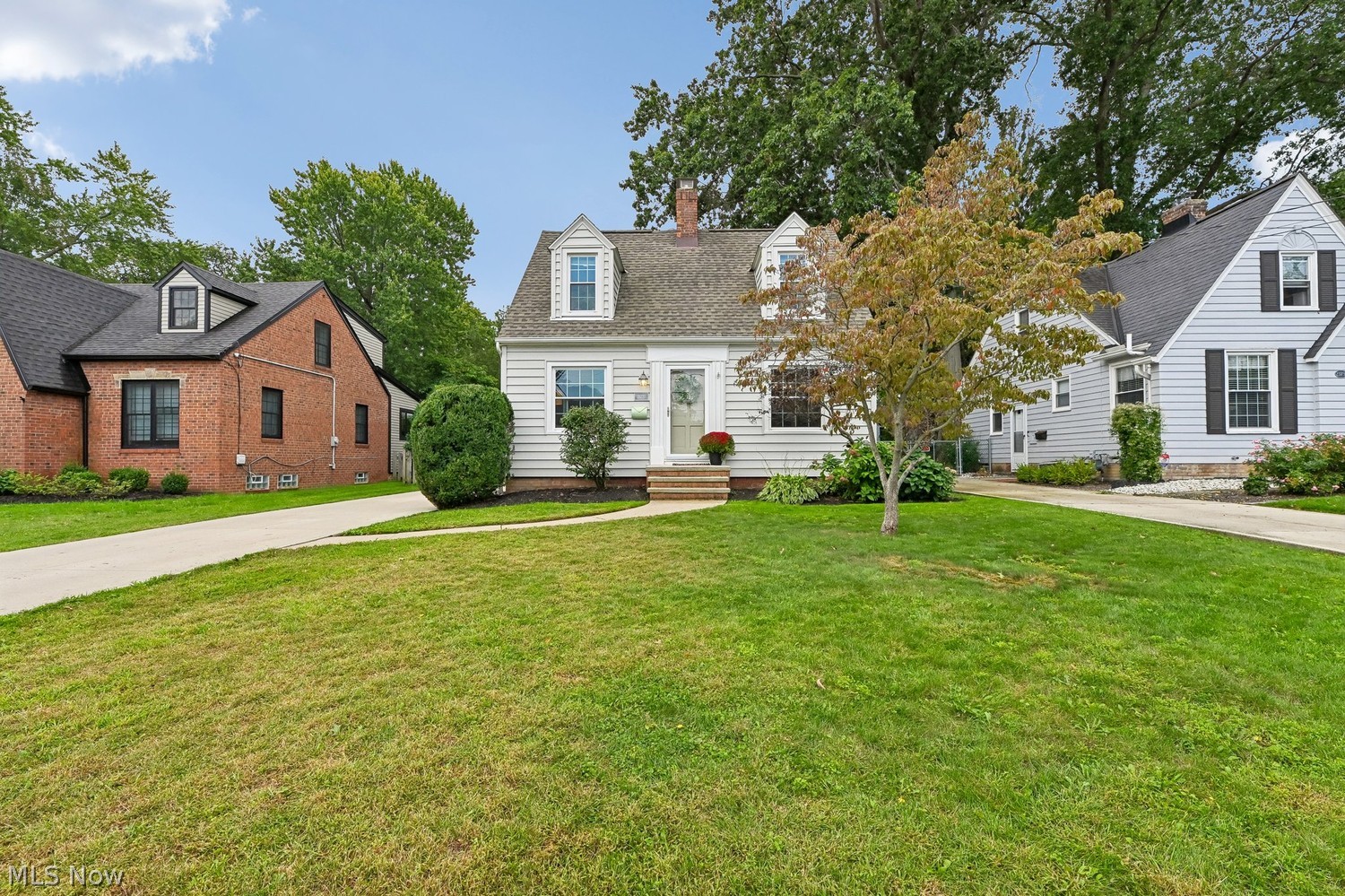 23727 Russell Road Bay Village OH 44140