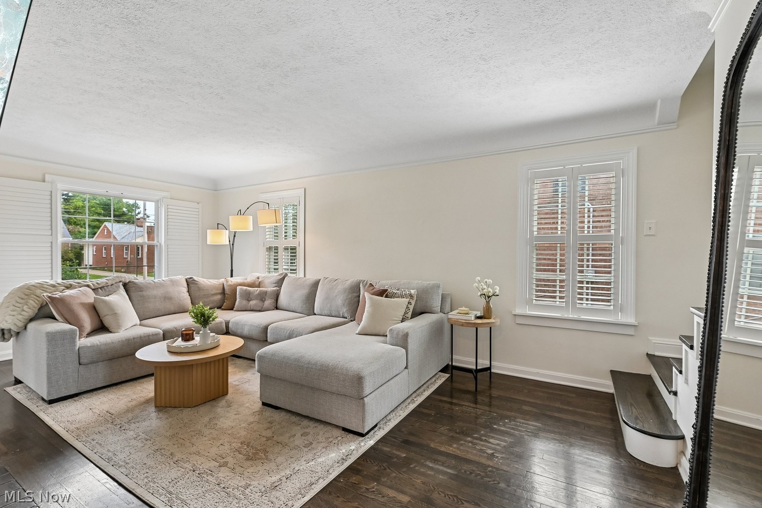 23727 Russell Road Bay Village OH 44140