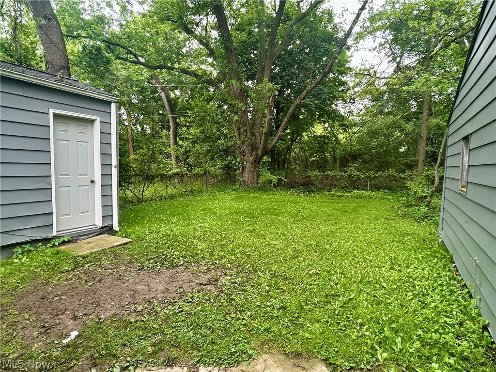1276 Frederick Boulevard Akron OH 44320