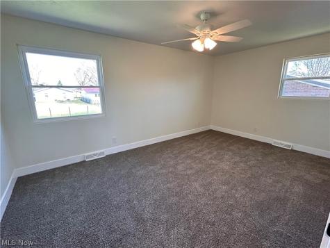 114 Devol Drive Marietta OH 45750