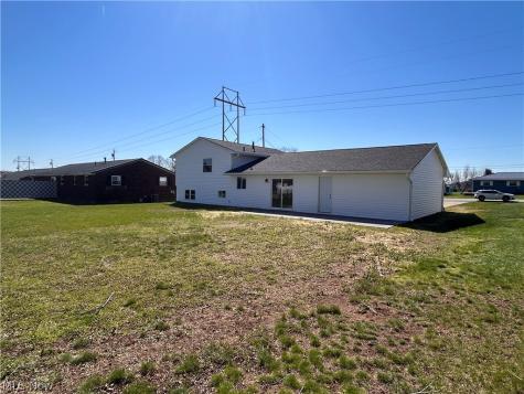 114 Devol Drive Marietta OH 45750