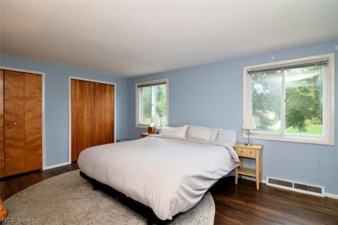 9145 Mercer Lane Brecksville OH 44141