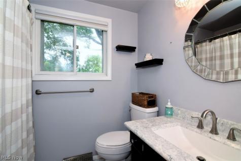 9145 Mercer Lane Brecksville OH 44141