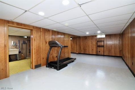 9145 Mercer Lane Brecksville OH 44141