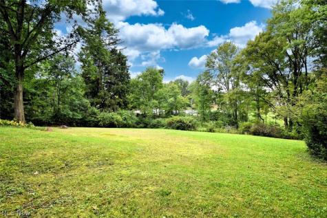 9145 Mercer Lane Brecksville OH 44141