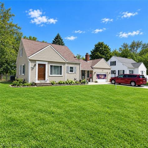 447 Tallwood Drive Norton OH 44203