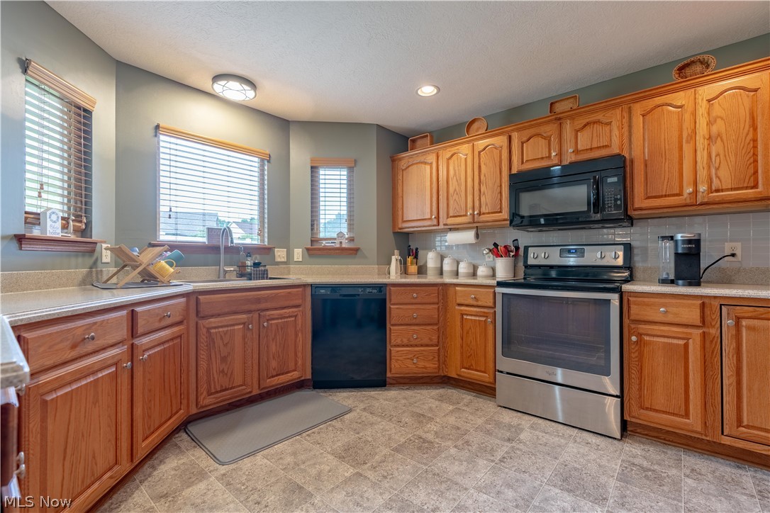 1225 Amanda Street SW Massillon OH 44647