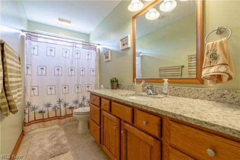 1225 Amanda Street SW Massillon OH 44647