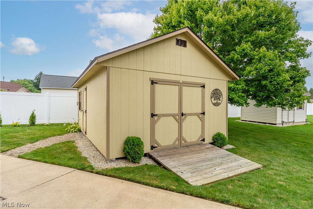 1225 Amanda Street SW Massillon OH 44647