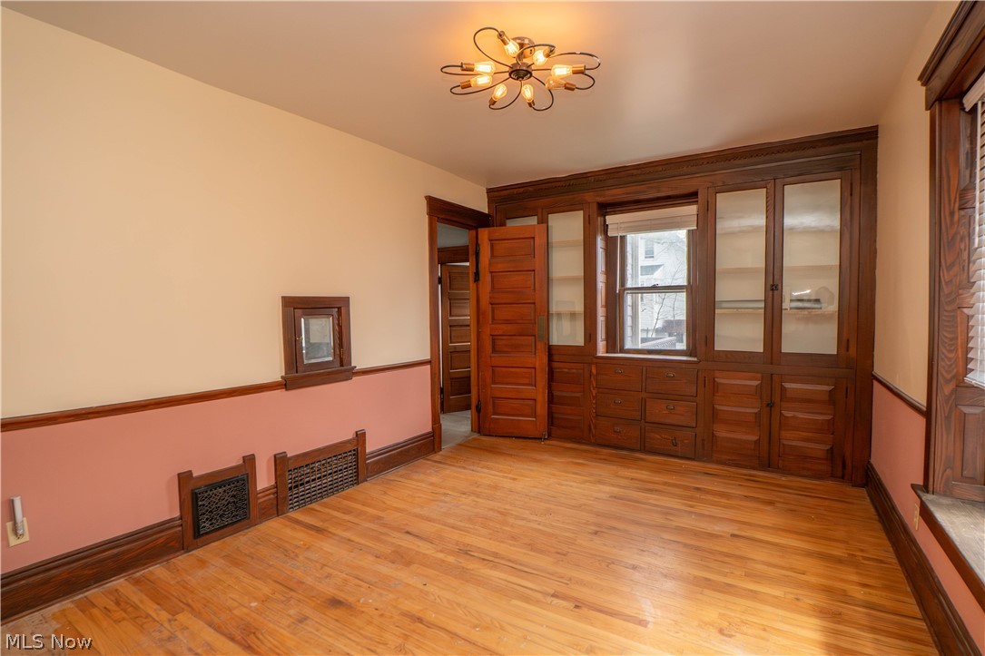 79 Beck Avenue Akron OH 44302
