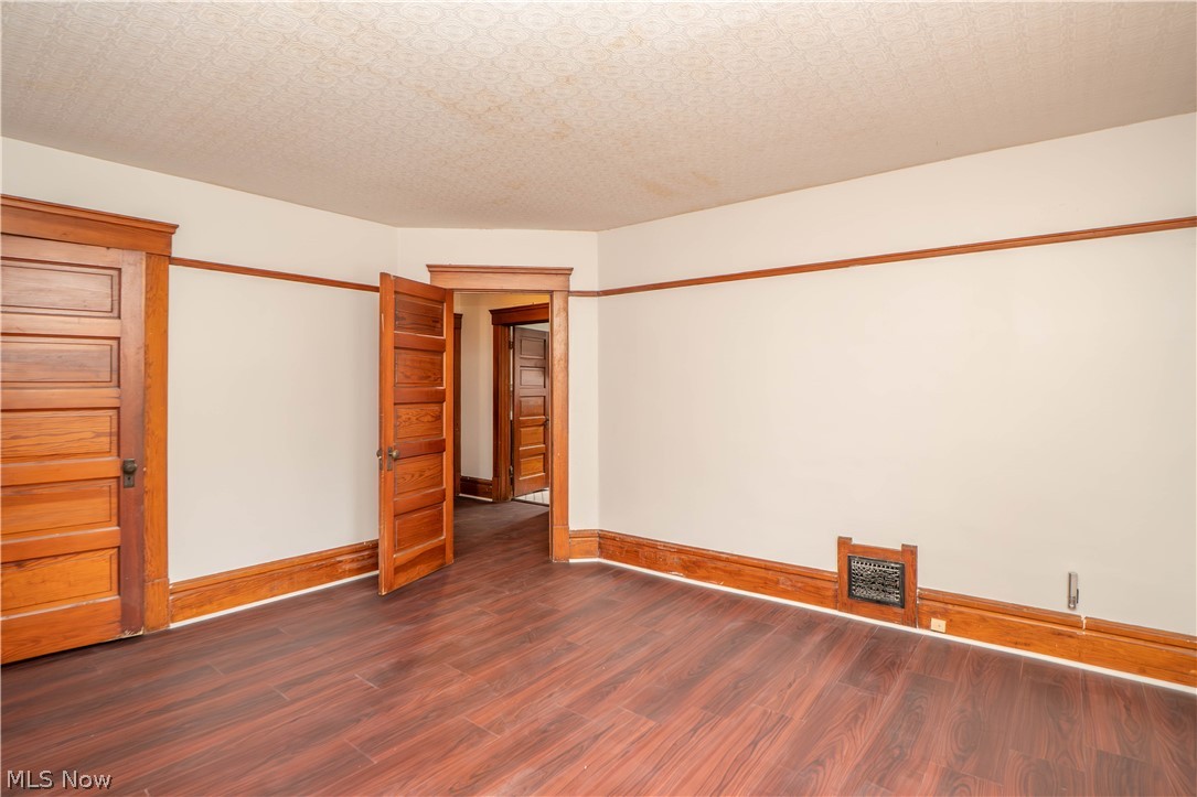 79 Beck Avenue Akron OH 44302