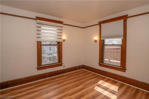 79 Beck Avenue Akron OH 44302