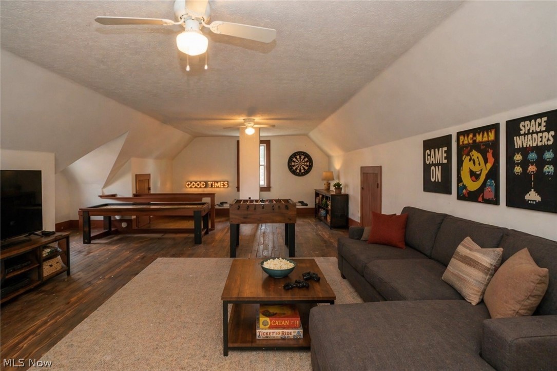 79 Beck Avenue Akron OH 44302