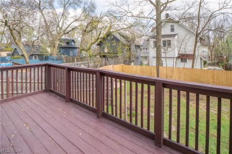 79 Beck Avenue Akron OH 44302